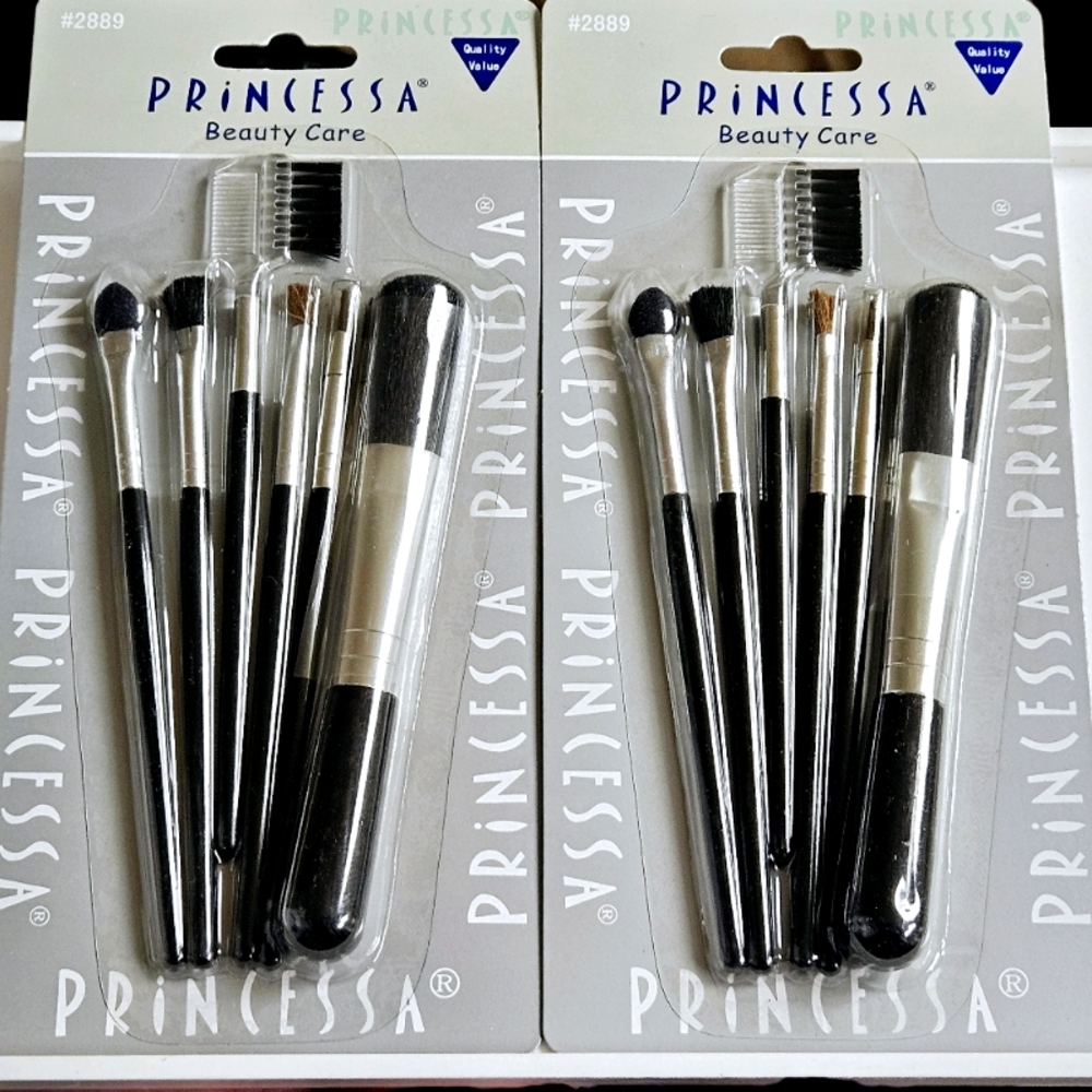 NWT 》2×《 PRINCESSA 6-pc MAKEUP BRUSH SETS!